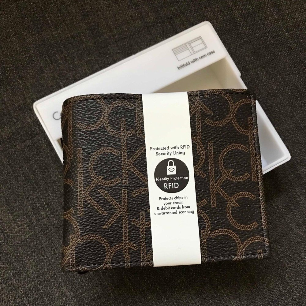 Calvin Klein Brown Men's Wallet; Billfold with Coin Case; RFID Protection